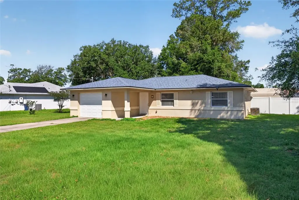 44 Redwood Rd