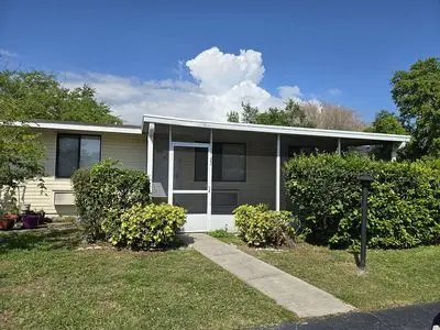 461 7th Pl