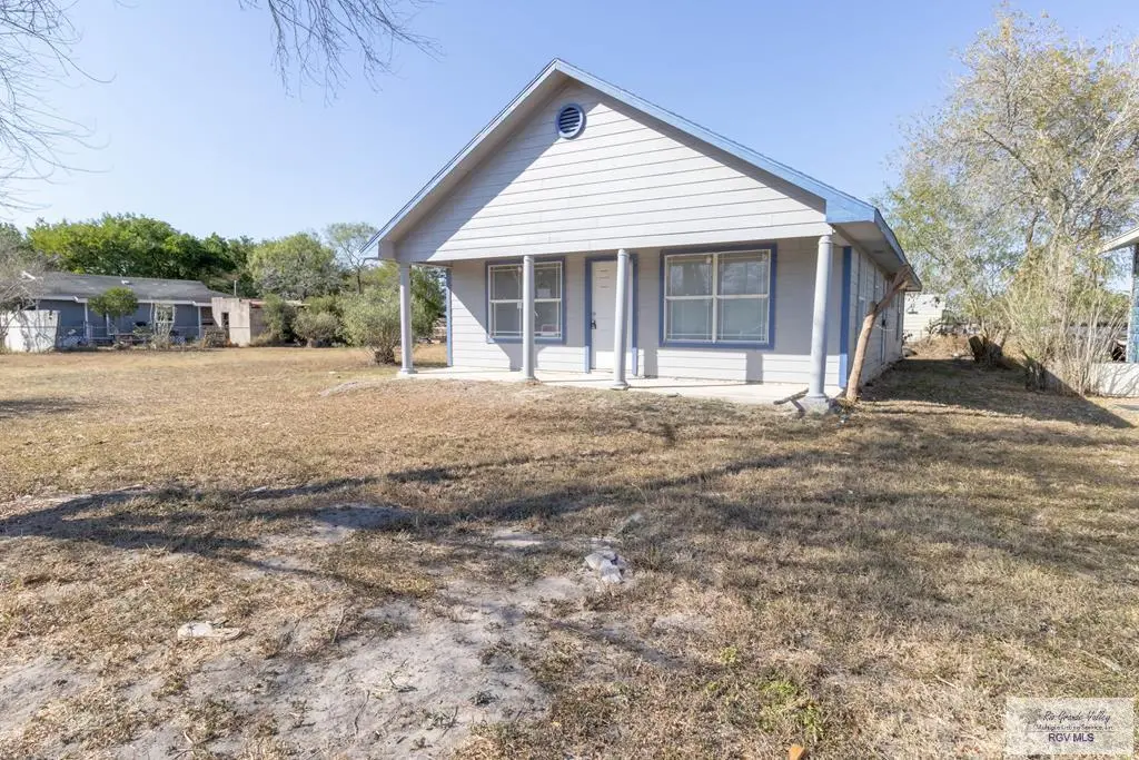 322 Retamosa Ave