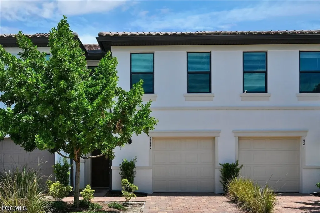 1519 Lake Jessup Cir