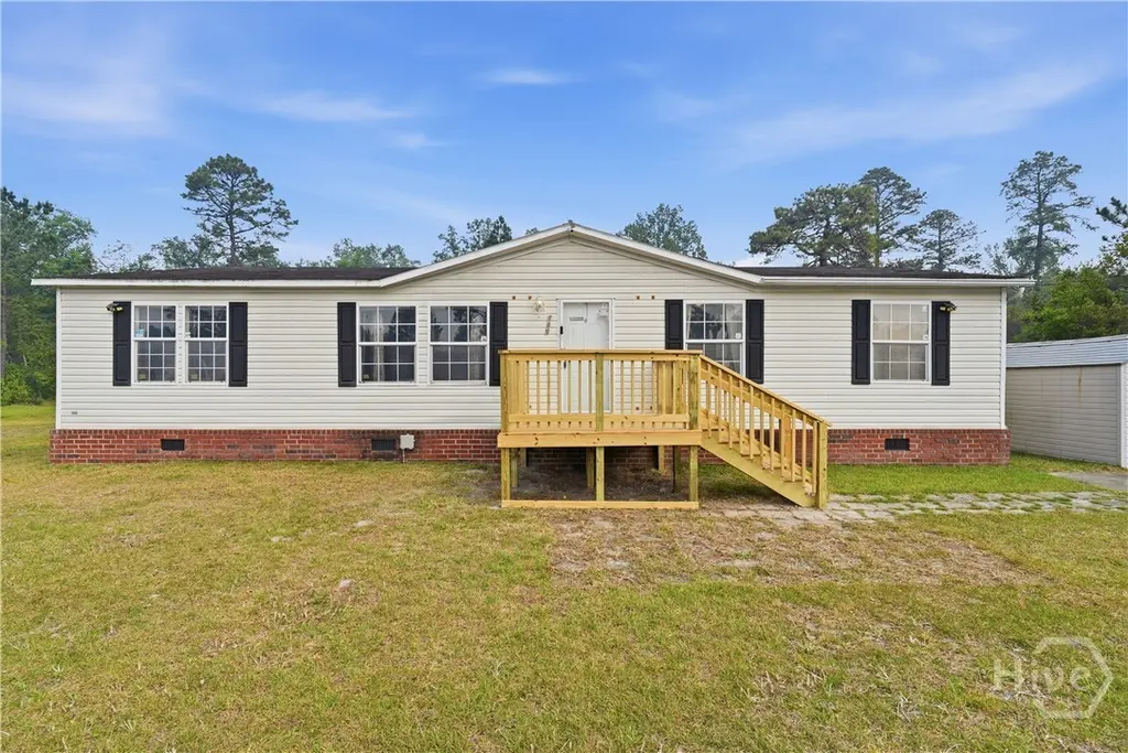 135 Tupelo Loop NE