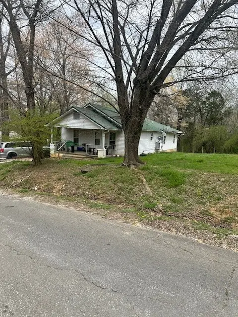 117 Kentucky Ave N