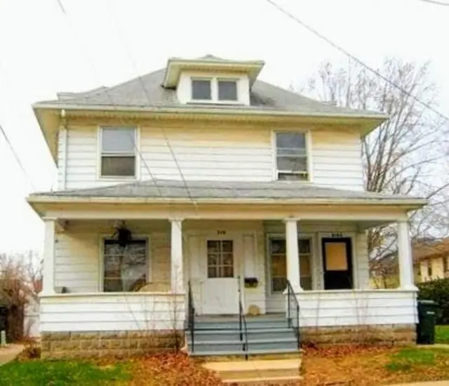 216 Allen St