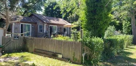25 Cedar Ave
