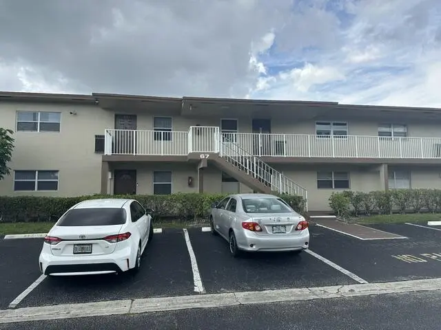 551 NW 80th Ave #202