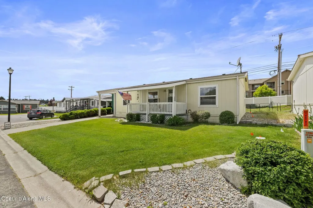 4980 W Cougar Cir