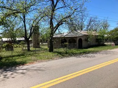 415 El Paso St
