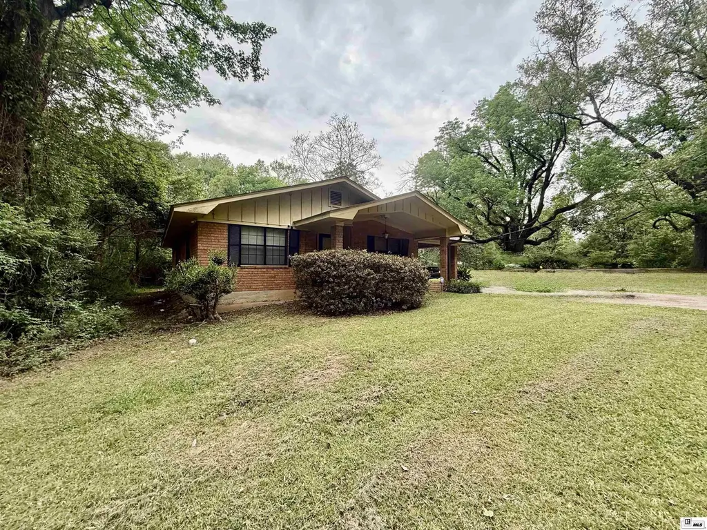 1613 Brendle Dr