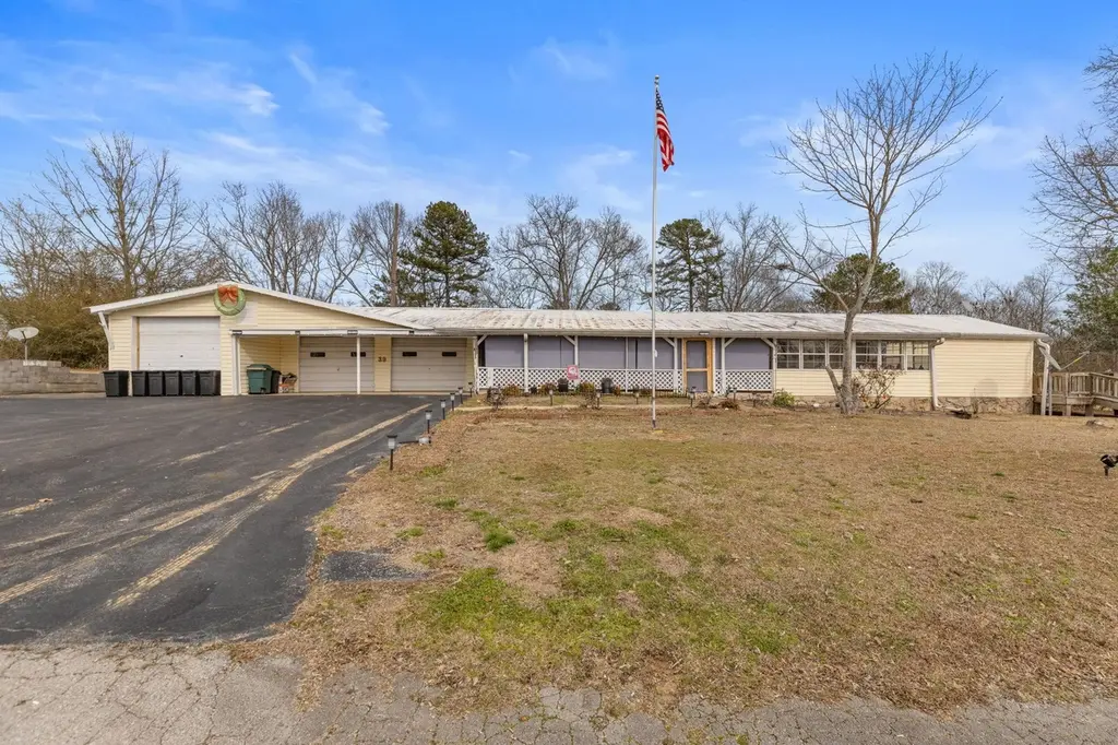 39 Hunter Dr