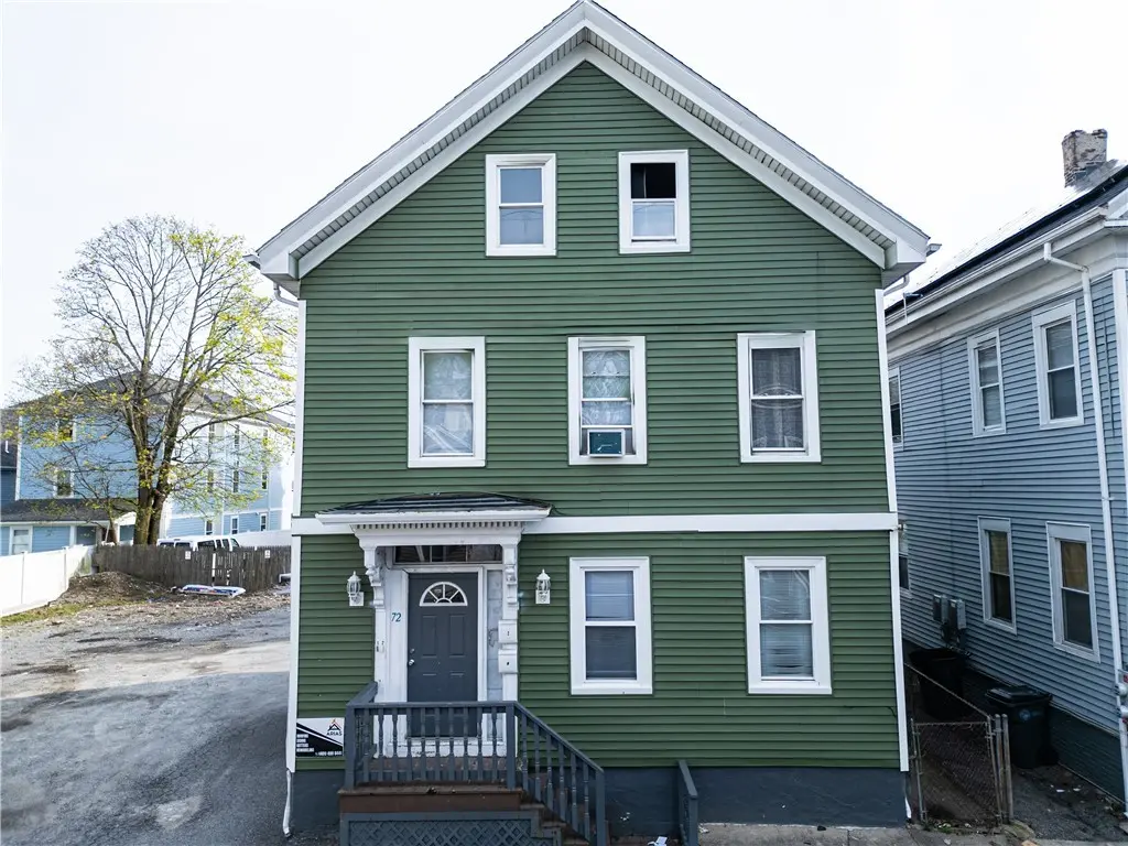 72 Ford St
