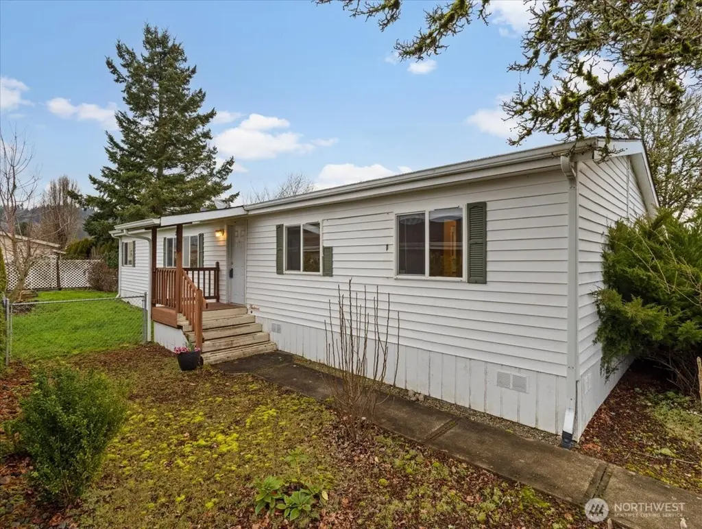 53 Heritage Blvd