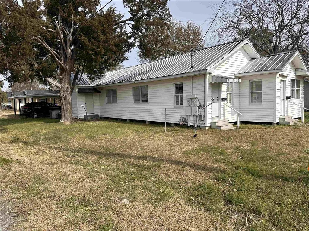 502 E Lincoln E