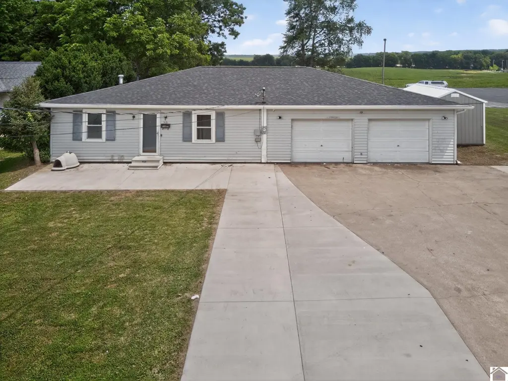 313 N Padgett Dr