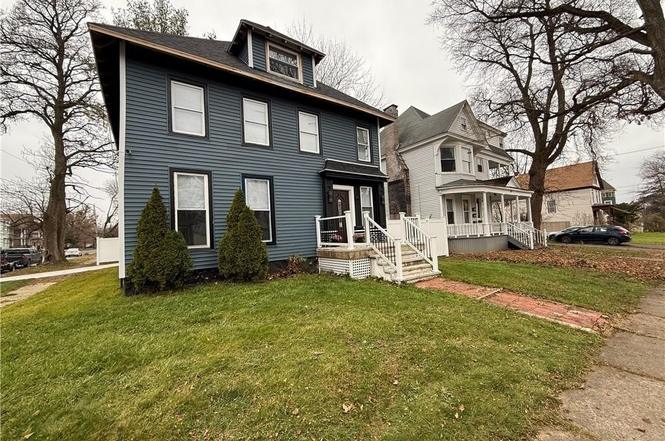 10 Grant St