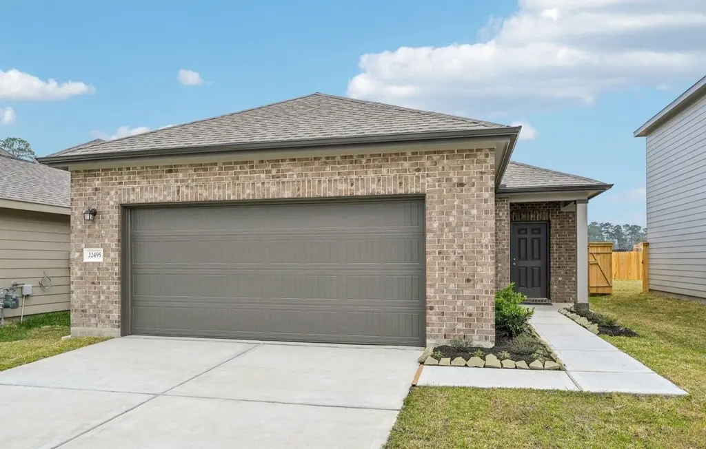 5730 Roadhouse Dr