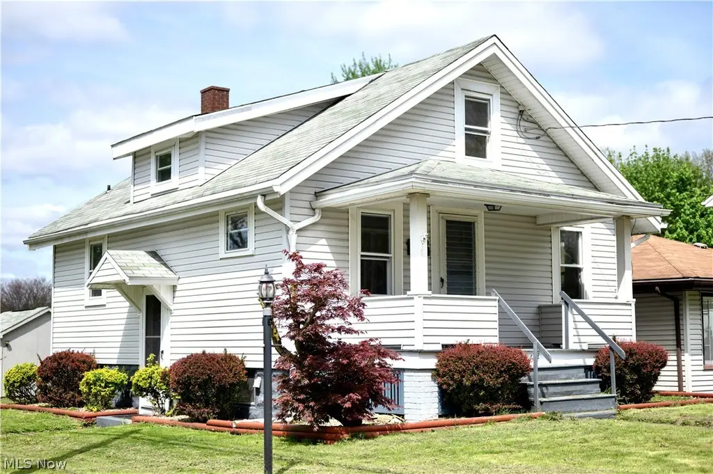 664 Tenney Ave