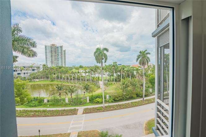 200 Diplomat Pkwy #519