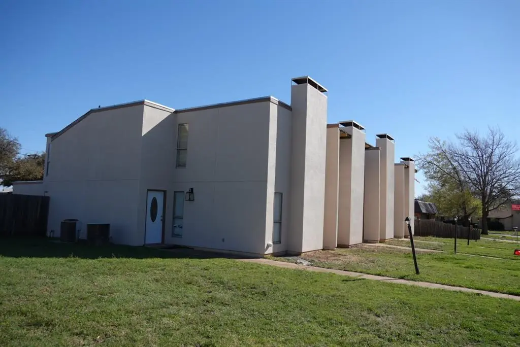 4950 Greenslope Dr Unit 4950, 4952, 4954, 4956