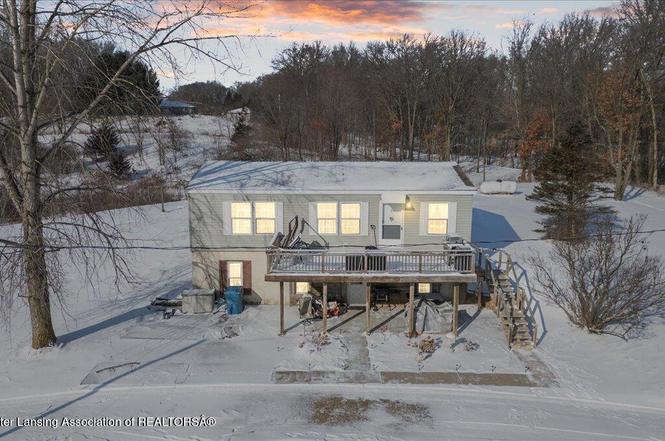9325 Burton Hwy