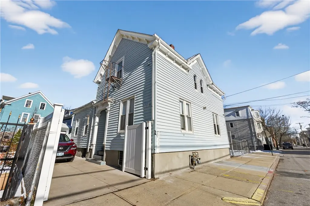 71 Wilson St