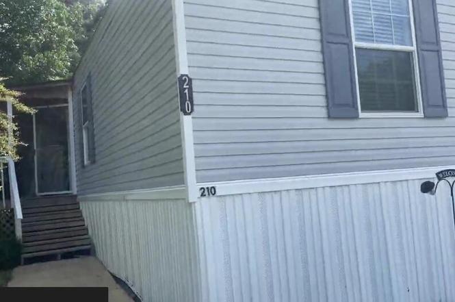 210 Stoney Creek Cir