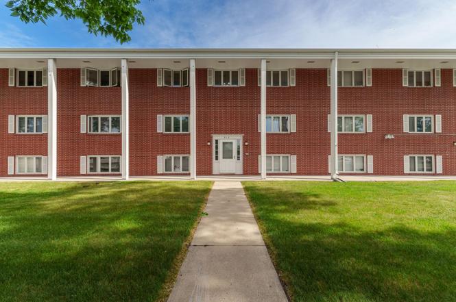 813 6th Ave N Unit B7