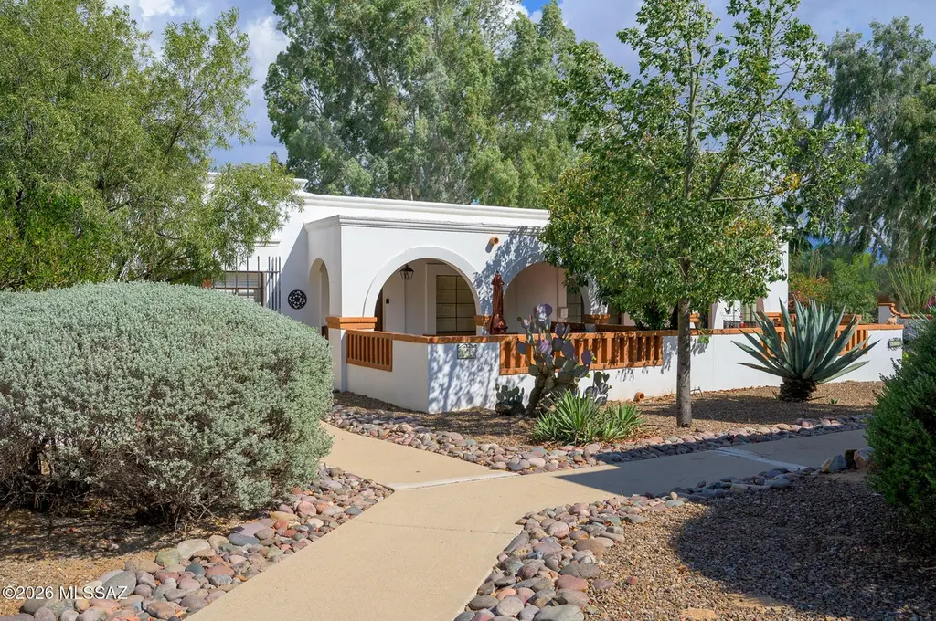 317 S Paseo Quinta Unit C
