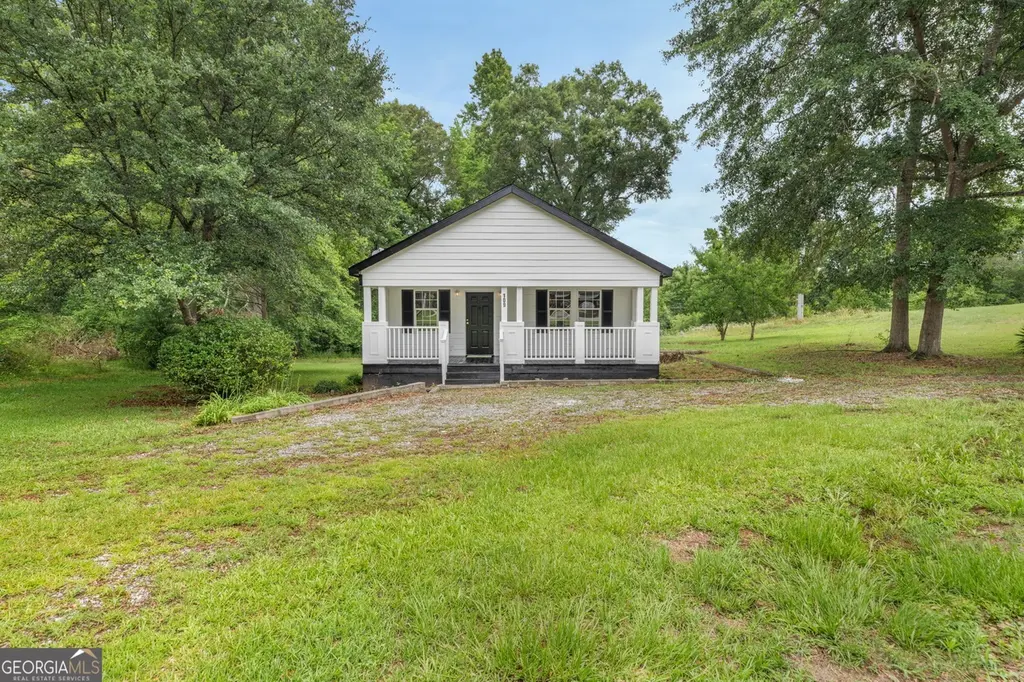 109 Flatrock Ln