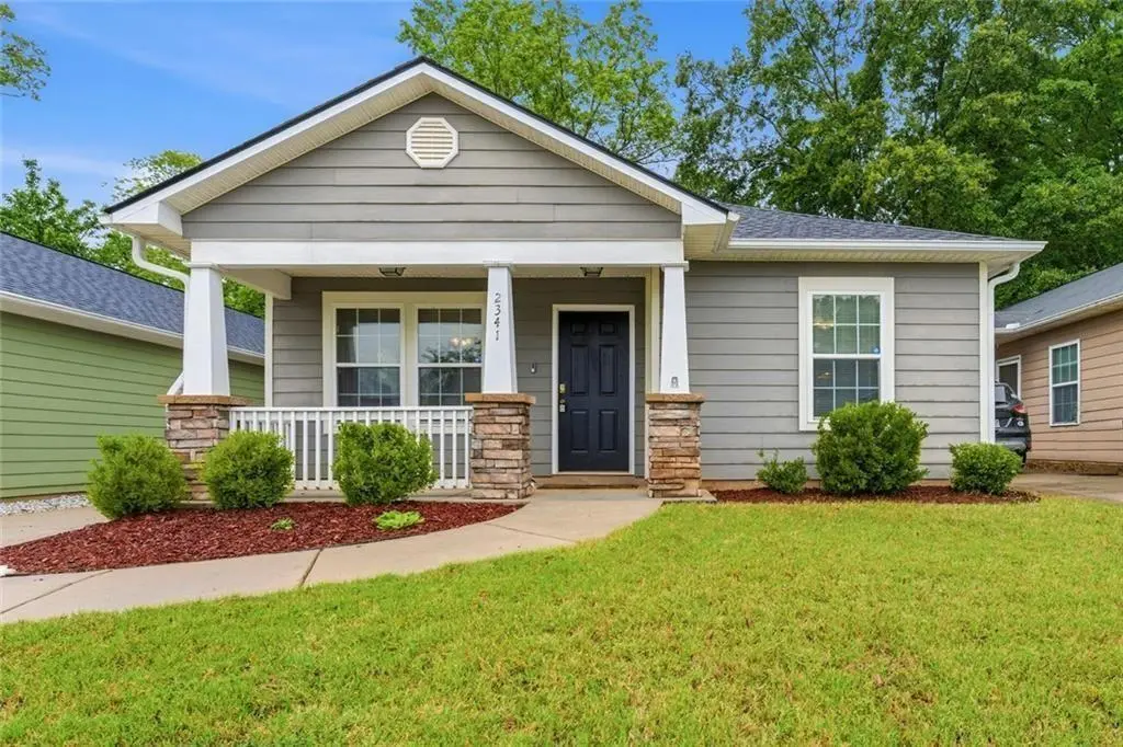 2341 Glebe Ct
