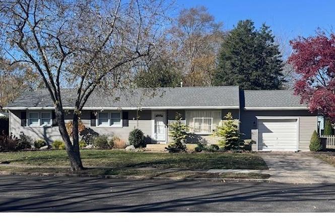 12 Colwick Dr Dr