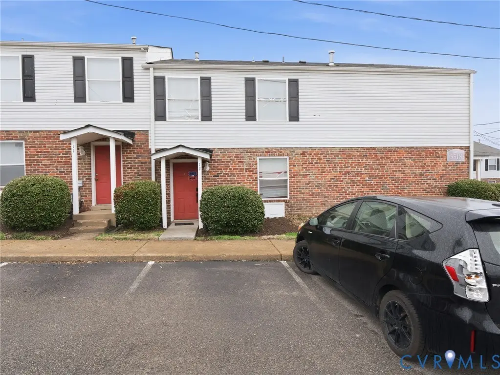 3518 E Richmond Rd Unit U12