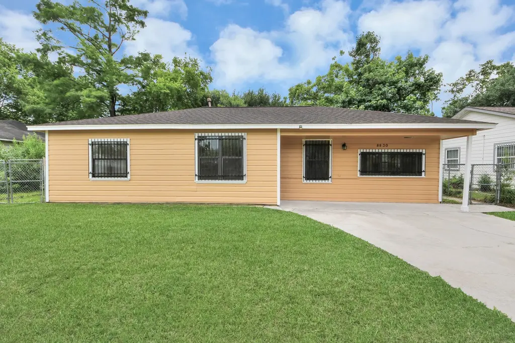 8830 Laura Koppe Rd