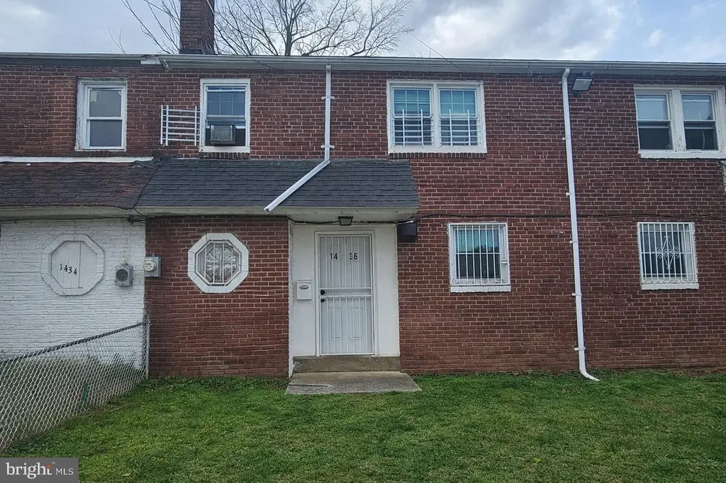 1436 Perkins St