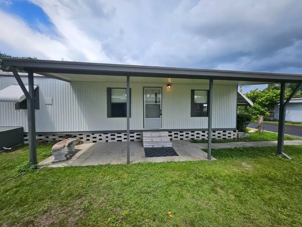 6445 Belle Terre