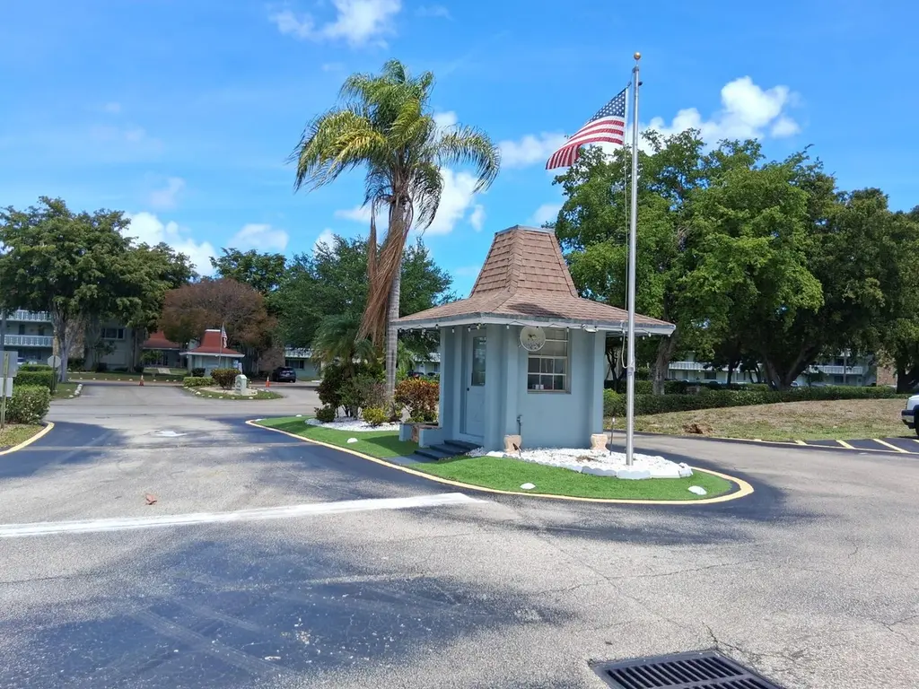 2100 Springdale Blvd Unit Y-303