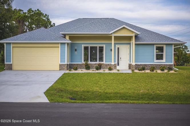 2739 Felix Rd SE