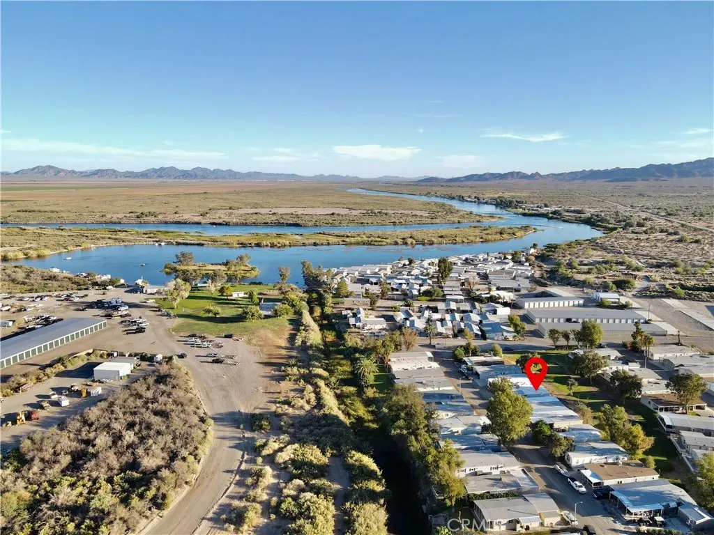33300 Highway 95 #208