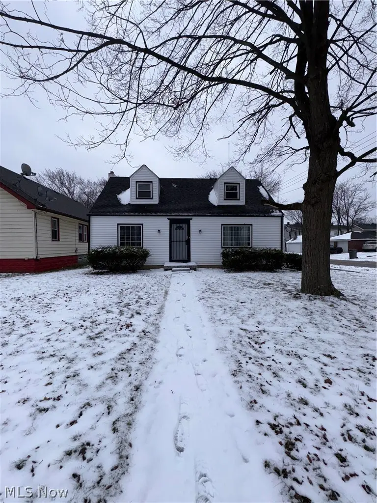 703 Palmer Ave