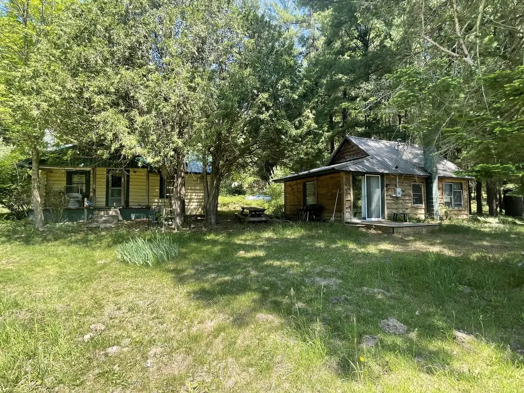 3495 Madison Rd