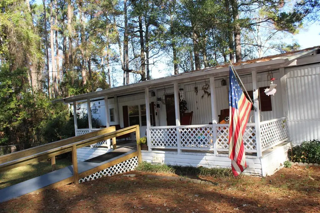 356 Lucas Rd