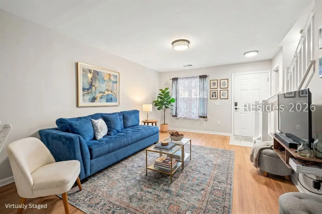 155 South St