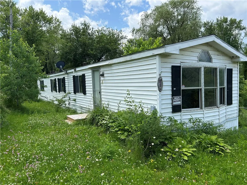 115 Iona Ln