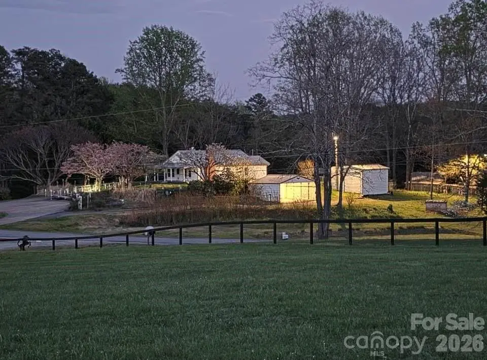 620 Smith Waldrop Rd