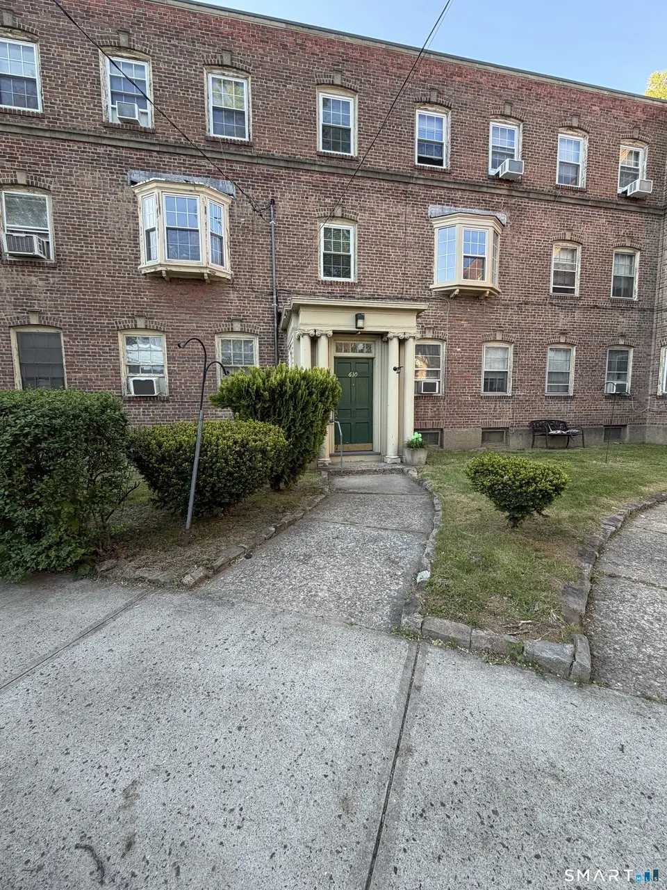610 Wilmot Ave #6