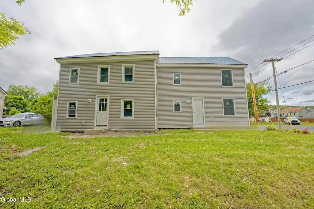 99 Railroad Ave