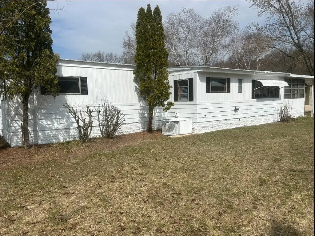 5431 Swallow Ct