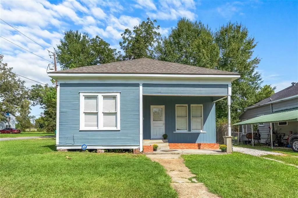 412 Yoakum Ave