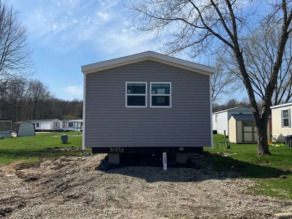 1123 Fairmont Cir #1123