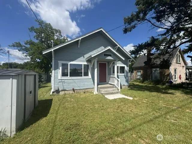 940 Edith Ave