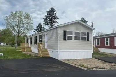210 Rainbow Dr #26